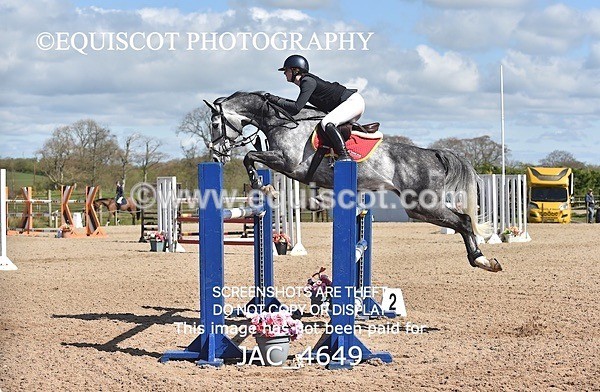 JAC_4649 - CLASS 11 SAT Andrew Hamilton Coach, RHS Foxhunter Championship Qualifier