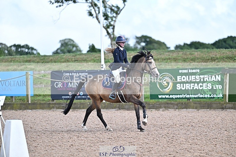 250627-170427-00836 - Cls 6 Stepping Stones 128cm and 138cm