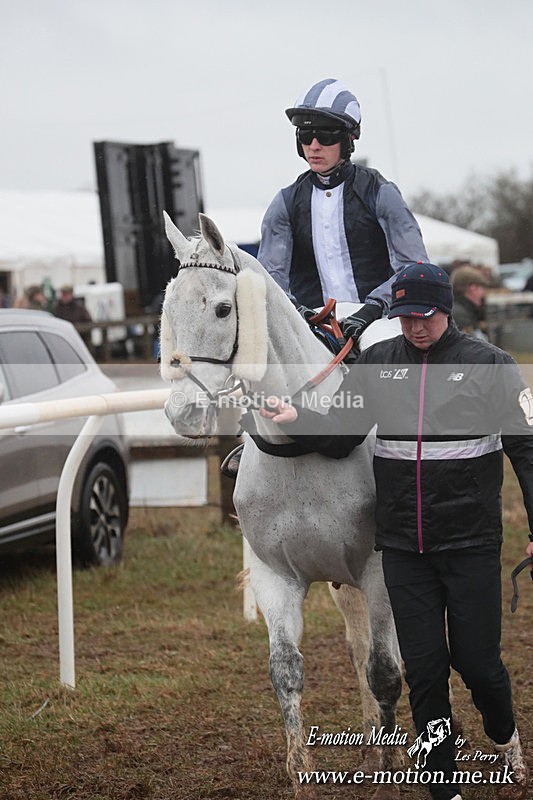 PtP 260125 416 - Cocklebarrow Point-to-Point racing with the Heythrop Hunt 26/01/25