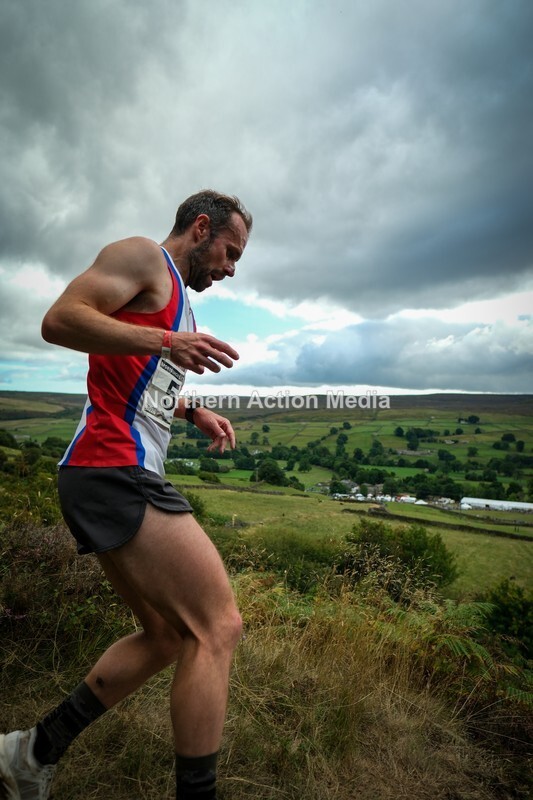 DSCF5222 - Reeth Fell race seniors