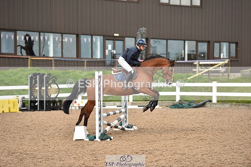 240423A-165704-00335 - 70cm