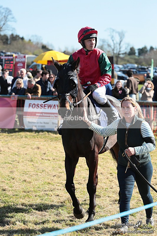 PtP 060426 495 - Paxford Races North Cotswold Easter Mon 06/04/26