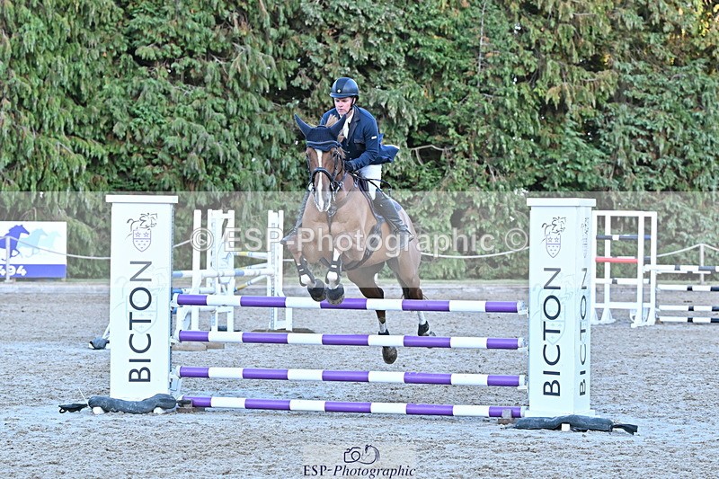 250829A-192254-03749 - Cls 12 1.05m Amateur Quali and Open