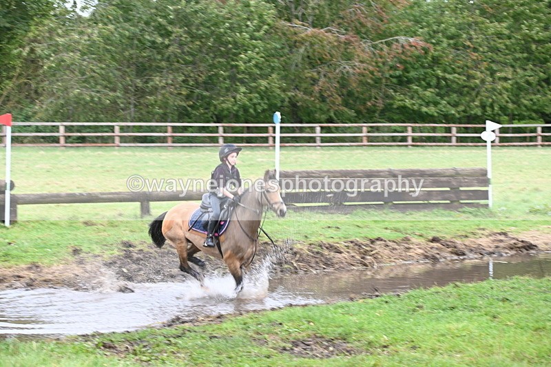 WJ6_7005 - Time at Photographer 13:06 to 13:23