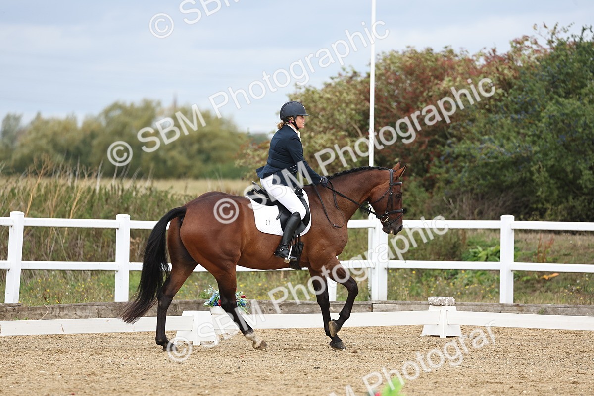 SBM_002593 - Class 7 - Novice 2 Warm Up