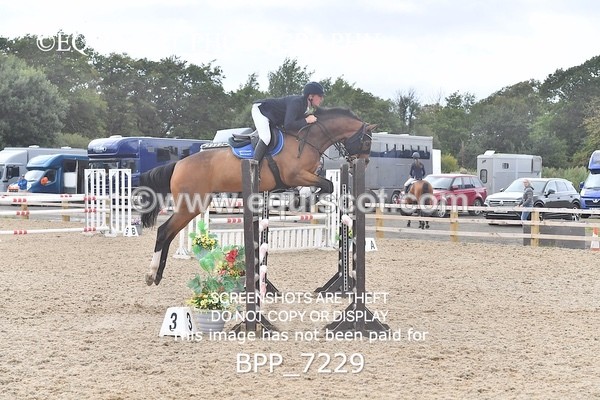 BPP_7229 - CLASS 5 Senior Foxhunter/ 1.20m Open