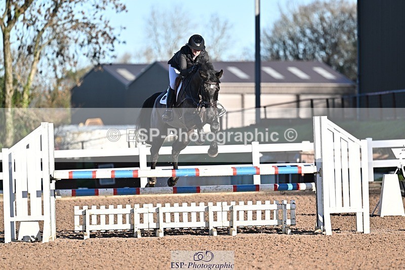 251203-102735-00138 - Cls 1 British Novice and 90cm Open