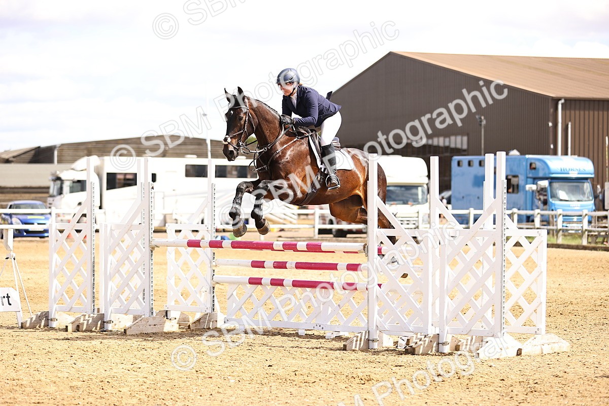 SBM_001277 - Class 6 - Senior Newcomers - 1.10m