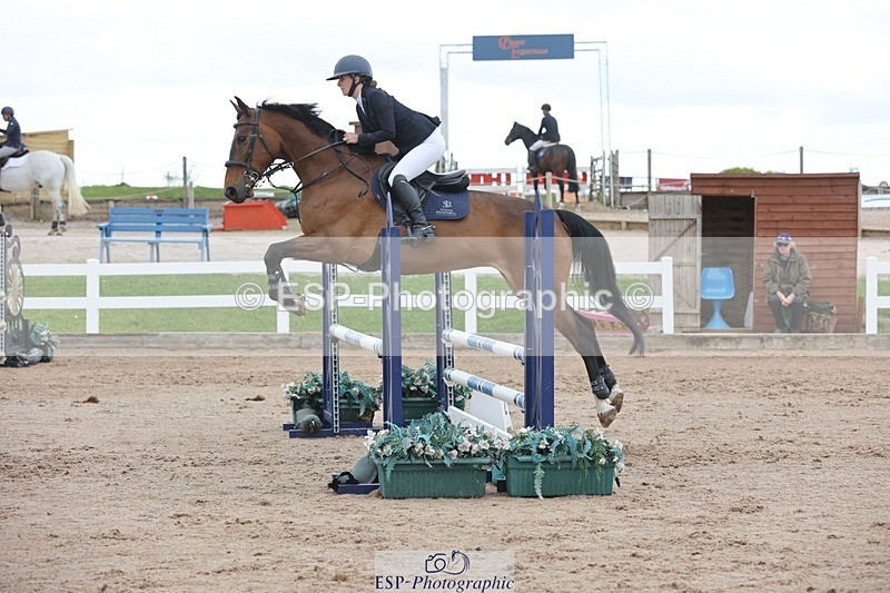 250508-101417-00463 - Cls 6 Snr British Novice and 90cm Open