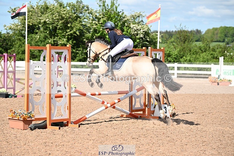 250504-103145-02104 - Cls 15+16 Club and Schools 70cm