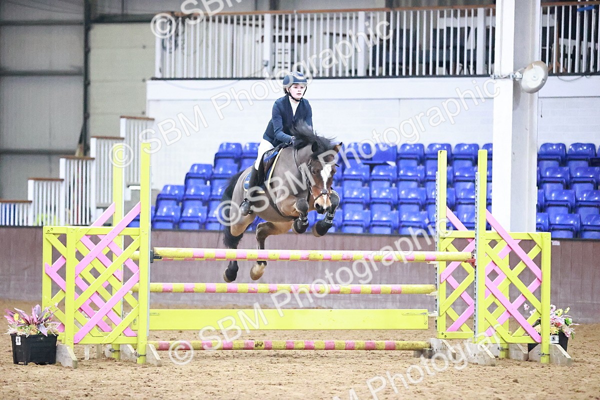 SBM_002991 - Class 13 - Blue Chip Pony Newcomers 1.00m