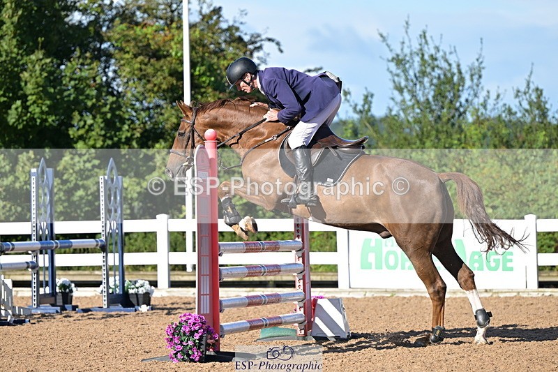 240912A-094126-00742 - Cls 8 Snr British Novice and 90cm Open