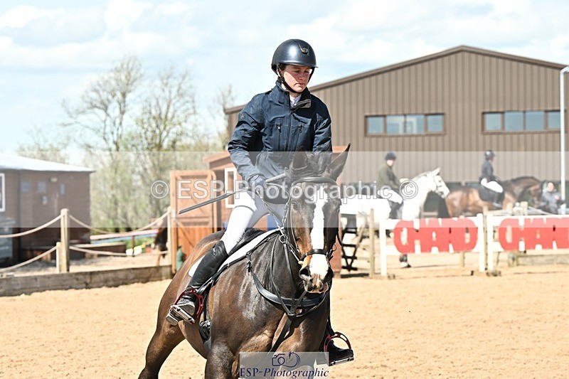 250416-133305-01136 - Cls 4 Newcomers and 1.10m