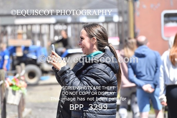 BPP_3299 - CLASS 15 SUN Senior Discovery/ 1m Open