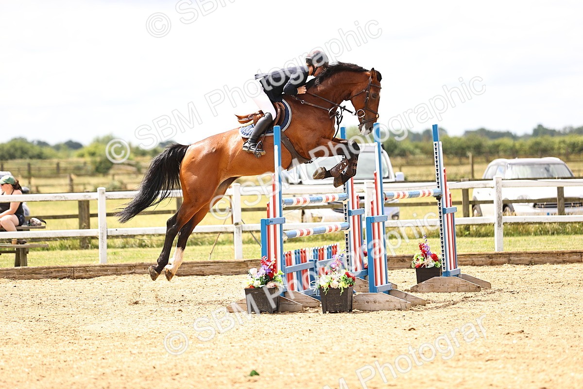 SBM_003425 - Class 22 - Senior Foxhunter 1.20m