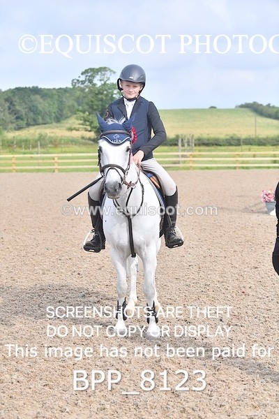 BPP_8123 - CLASS 11 SUN  Club/ Unaffiliated 60cms Open