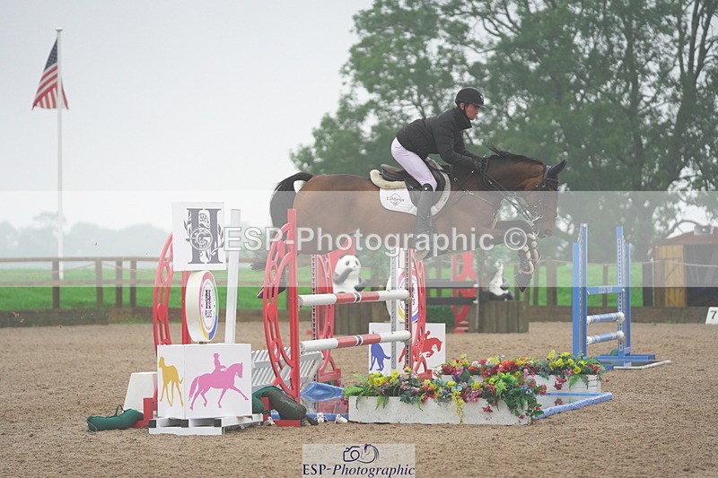 231017A-112700-06730 - Cls 26 Chard Equ Grand Prix