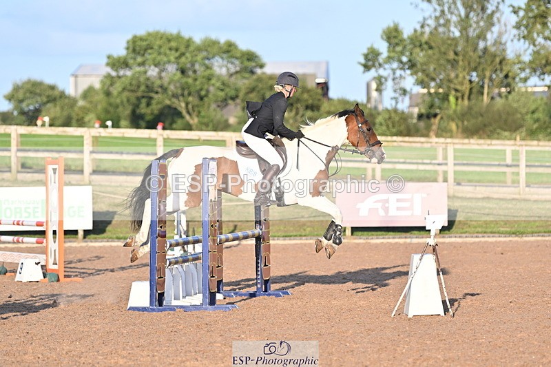 240820A-191708-01293 - Cls 7a 7b & 8 90cm