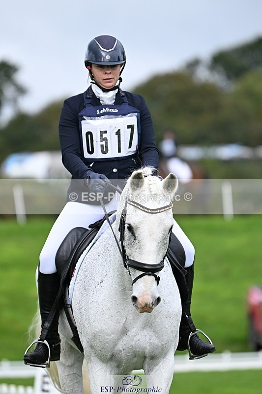 251023A-115154-03710 - G-517-Hannah.Underhill