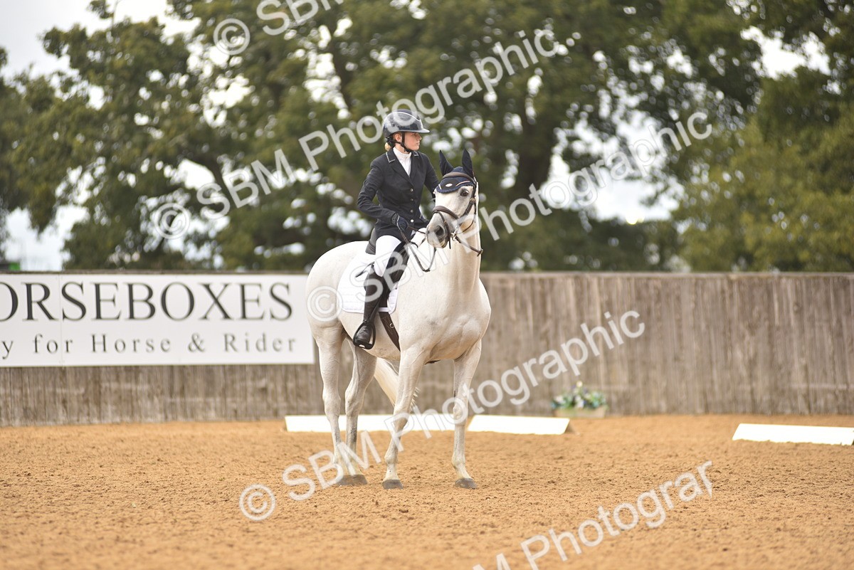 SBM_42572 - D22 - Junior Championship Intro 3