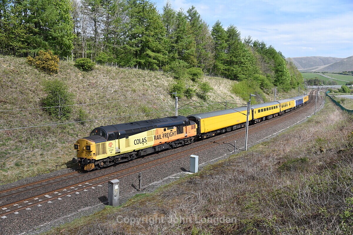 JL - 7.5.20 37099 'Merl Evans' Longsight - Slateford Depot, Beckfoot - West Coast Main Line (north to south)