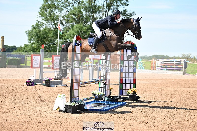 240718A-113033-04792 - Cls 1, 3 Star Small Tour 1.35m