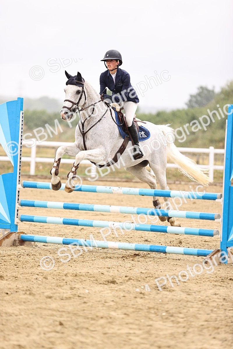 SBM_025230 - Class 9 - Senior British Novice - 90cm