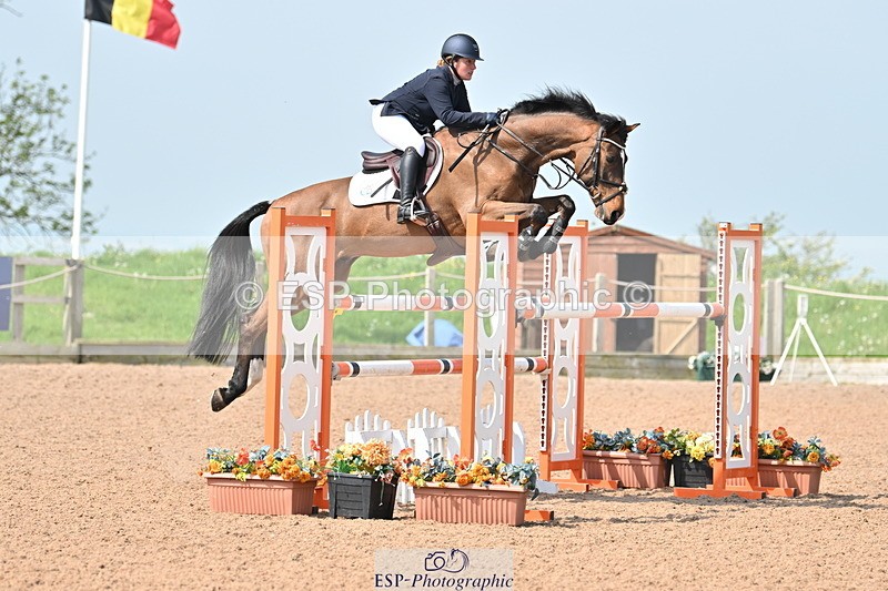 240512A-105526-17418 - Cls 48 National 1.30m Open