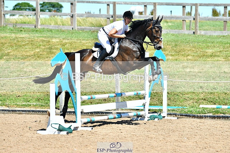 230624A-142658-01942 - Cls 42+43 Club and Schools 70cm