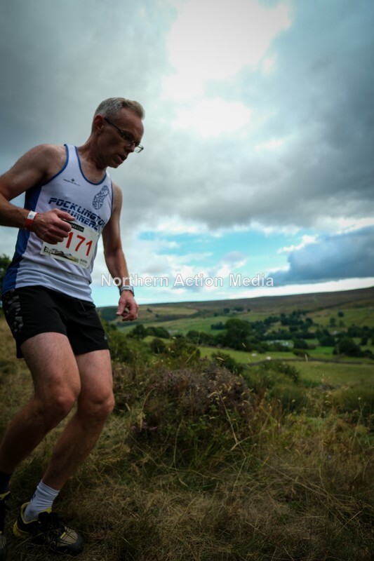 DSCF5278 - Reeth Fell race seniors