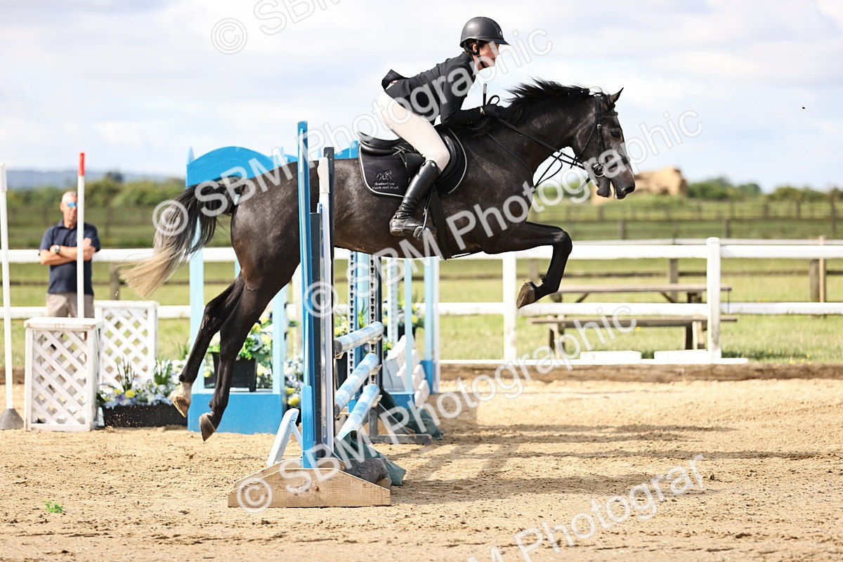 SBM_001849 - Class 8 - Clear Round