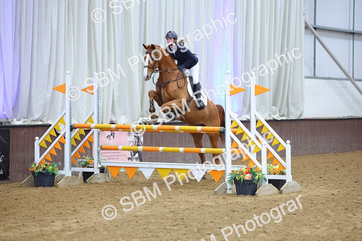 SBM_010666 - Class 23 - Senior Newcomers/ 1.10m Open - First Round (1.10m)