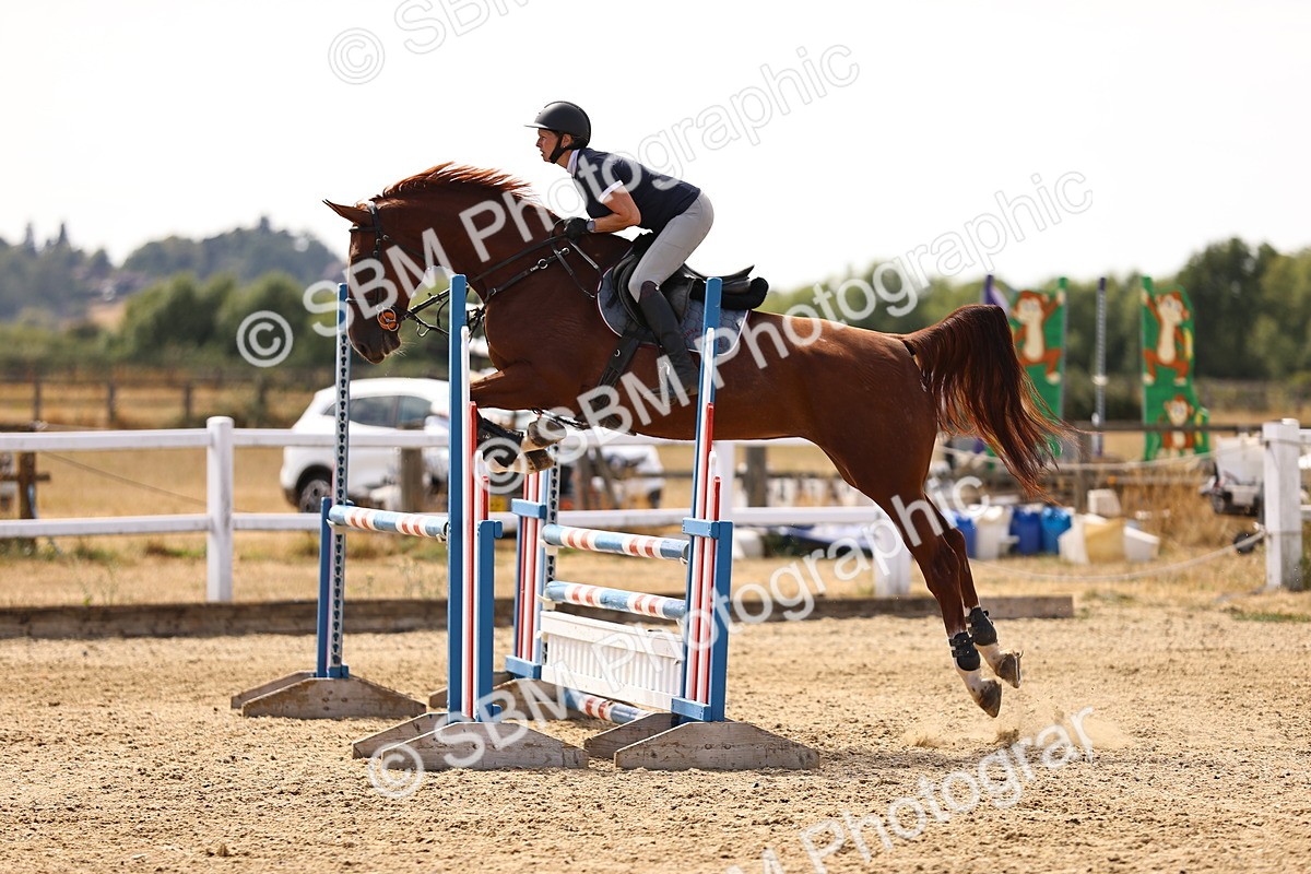 SBM_001062 - Class 4 - Senior Discovery - 1.00m Open