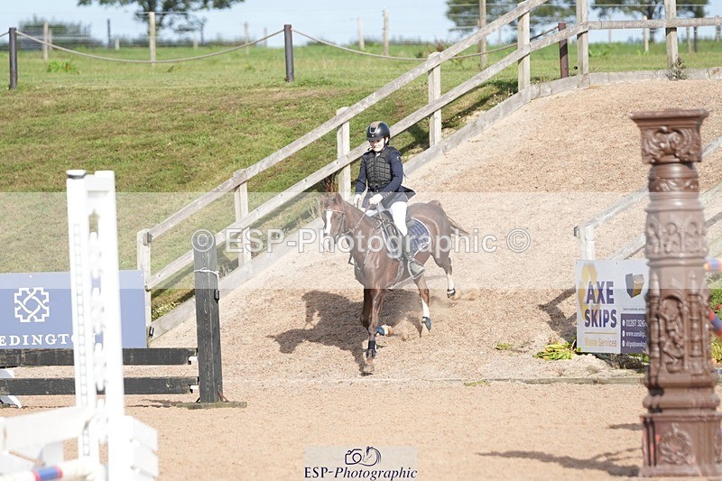260926-153151-01251 - Cls 13 70cm Speed Derby