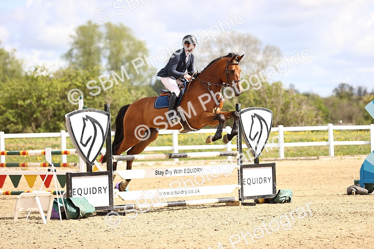 SBM_003463 - Class 16 - Senior Discovery - 1.00m
