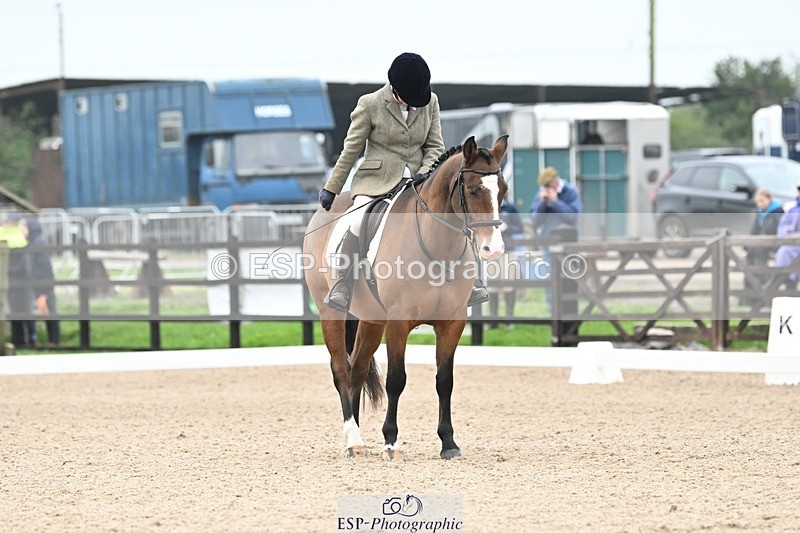 241103-094428-00200 - Intro 3 - 9.40 to 10.40