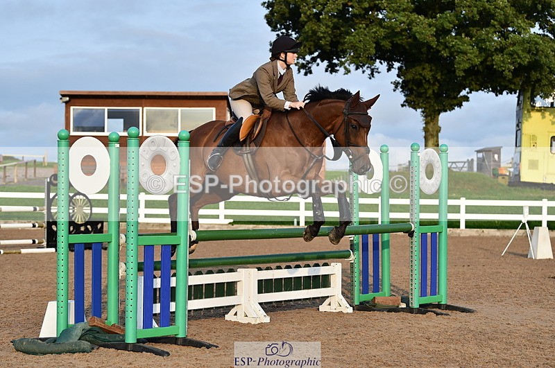 220829A-184014-00592 - 1.00m Classes