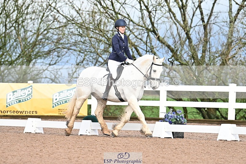 240218A-092654-04759 - 112-Sarah.Browne-Domino.star