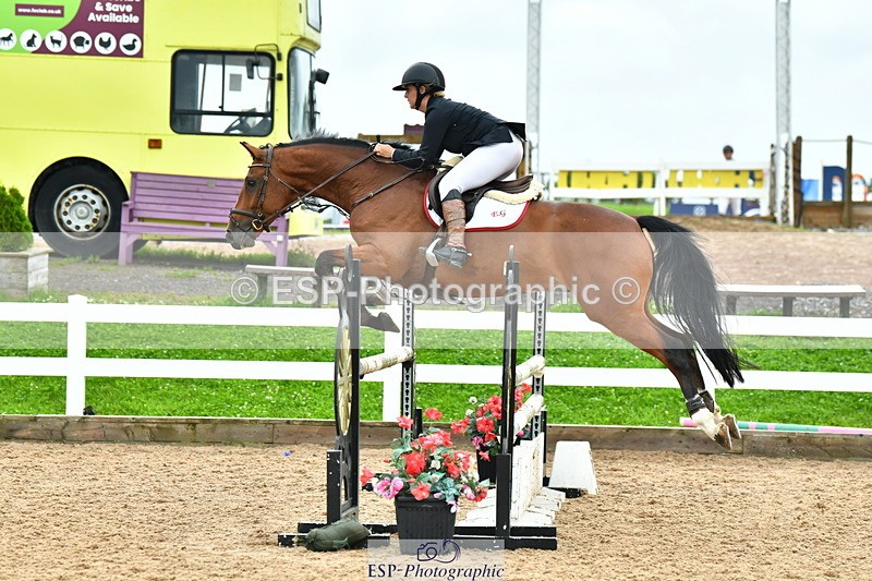 230730A-142652-10316 - Cls 35 1.05m Amateur Quali