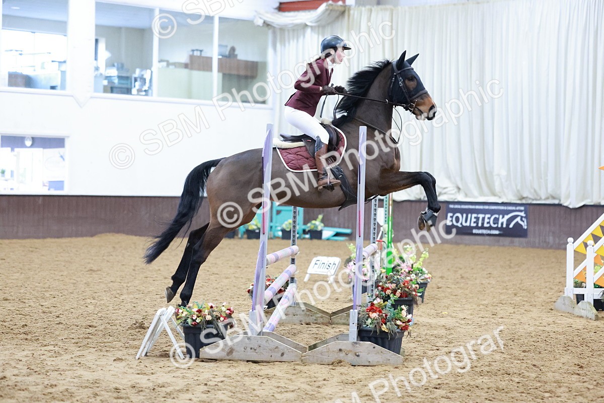 SBM_002918 - Class 9 - Equissage Pulse Senior BritiNovice/ 90cm Open