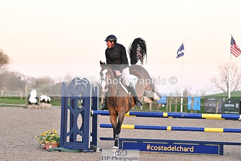 250401-193618-01068 - 100cm Cl;asses