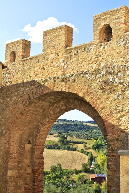 Gate - Slovenia and Tuscany