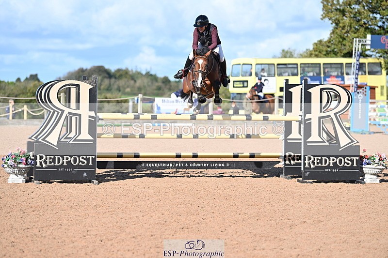 231014A-113030-04401 - Cls 18 Newcomers & 1.10m Open