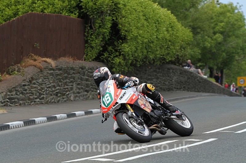 Michal Dokoupil - Bennetts.co.uk Lightweight TT