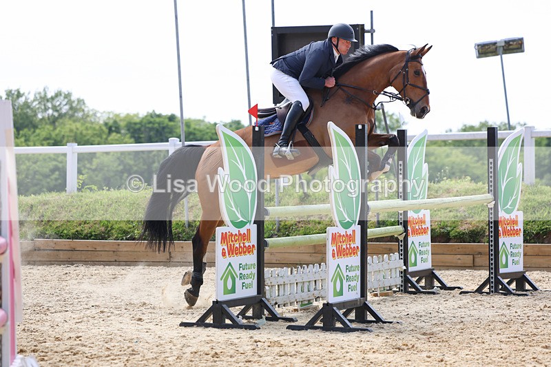 3E7A1196 - Class 14: Senior 1.15m Open