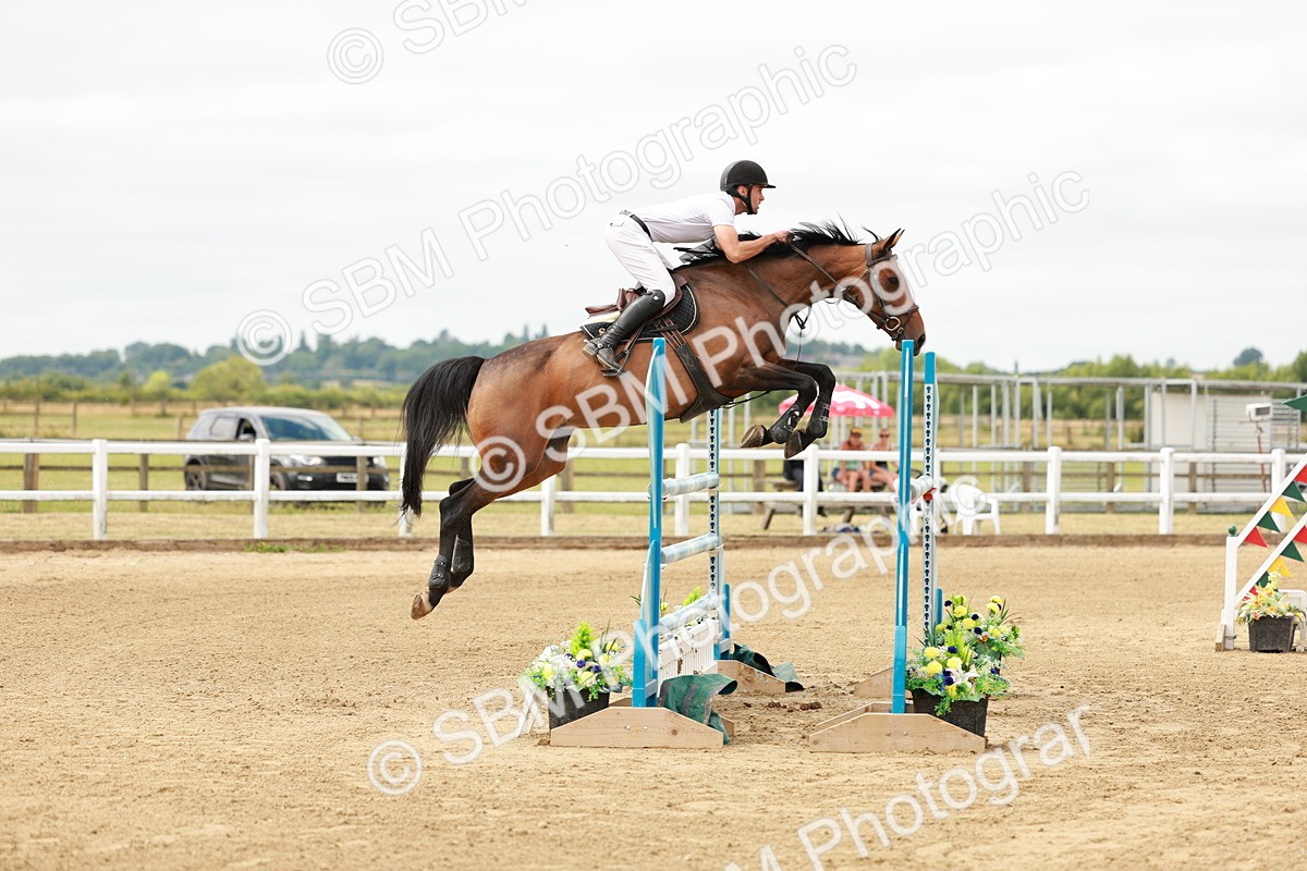 SBM_017344 - Class 21 - Senior Newcomers Championship 2d Rd
