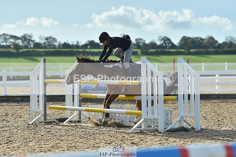 231111A-110940-01581 - Cls 11 Snr 1.05m Open