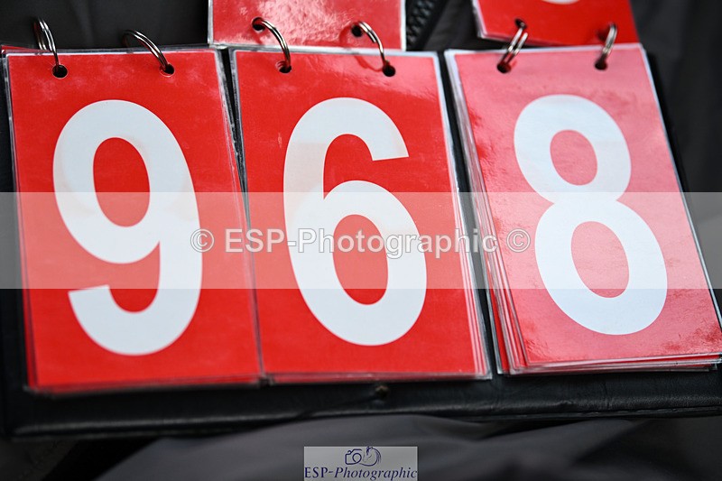 240825X-172220-37494 - 80cm XC 16.30 to 17.30