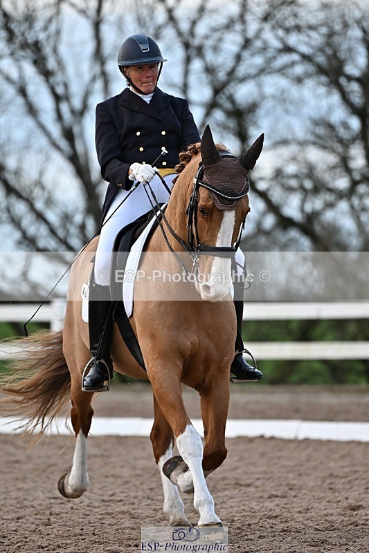 241214-153148-03283 - 109-Katharine.Lewis-Albertho.B