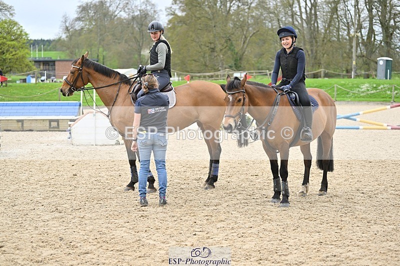 240411-121659-01226 - Group 4 XC